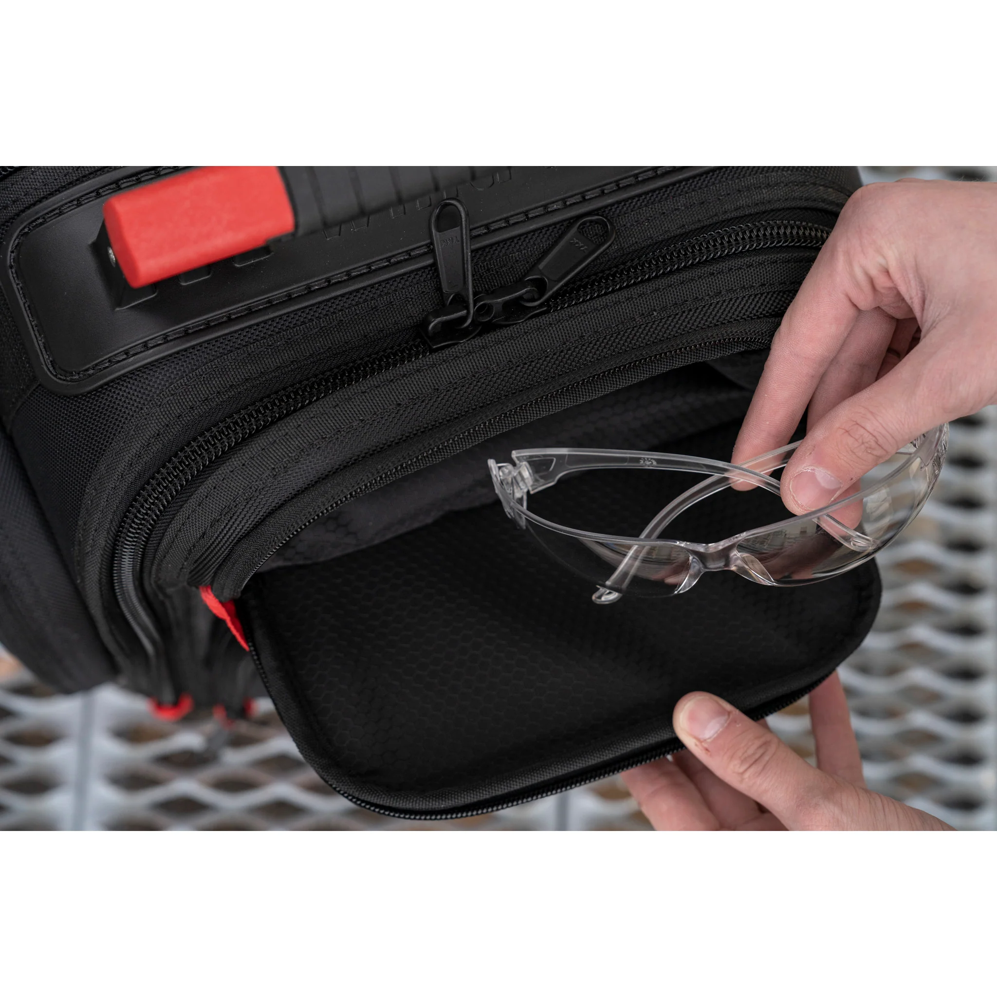 Heavy Duty Tool Hauler Backpack - Image 12